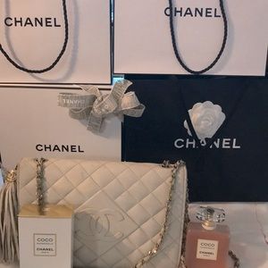 Chanel Vintage Purse w/tassel